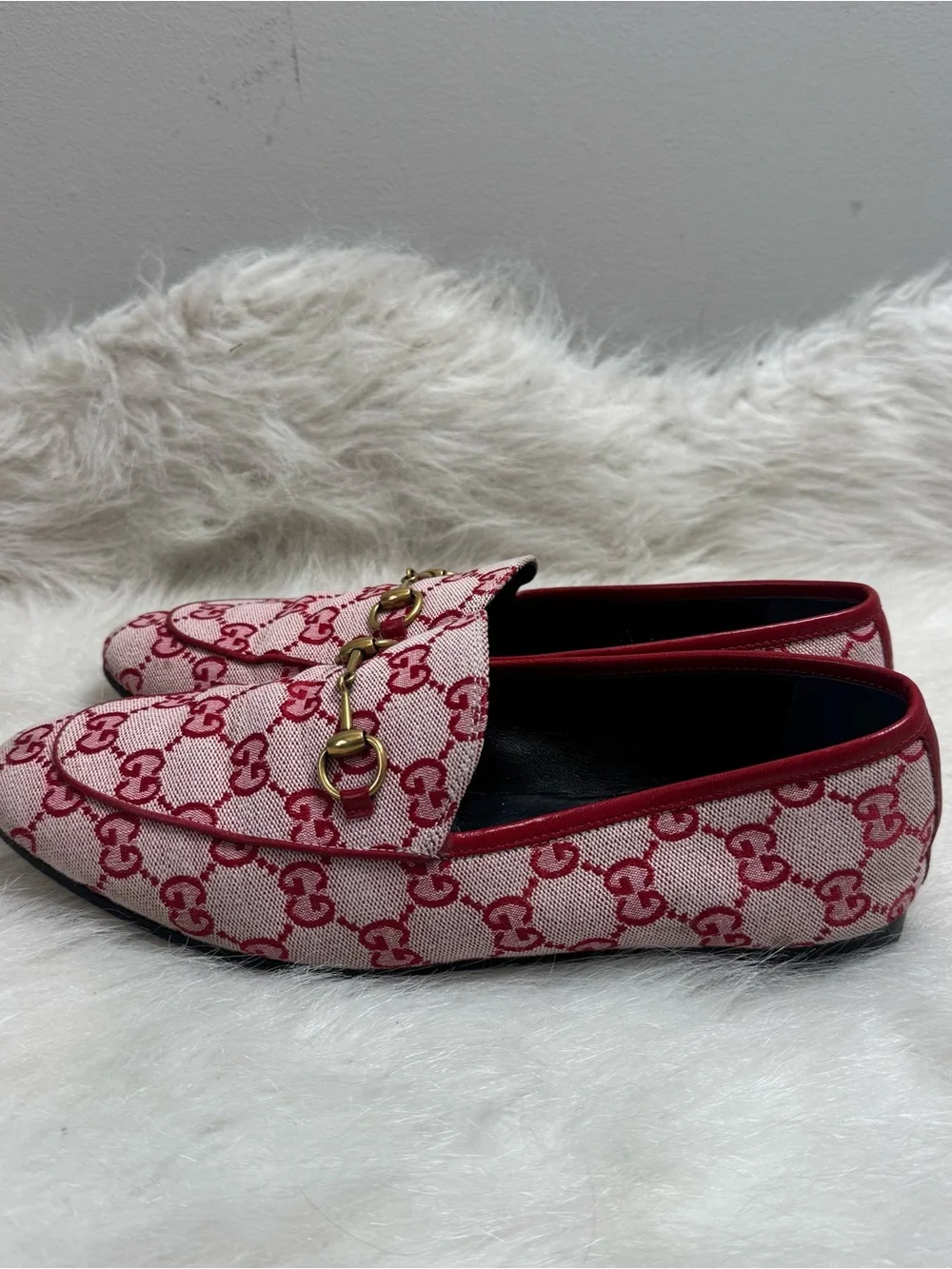 Gucci size 39